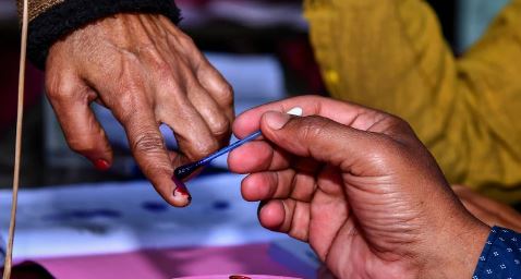 निकाय चुनाव-  भाजपा और कांग्रेस में उभरे असंतोष और भड़की बगावत का लाभ उठाने की ताक में निर्दलीय 