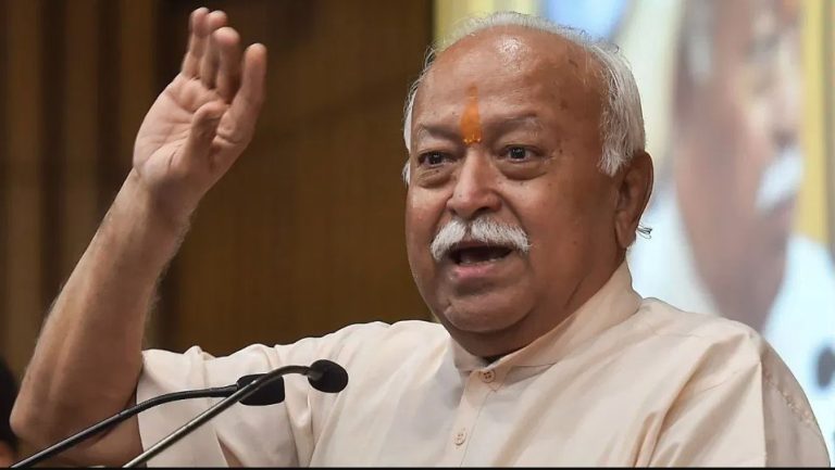 ‘महिला आगे बढ़ेगी, तो समाज आगे बढ़ेगा’ – मोहन भागवत